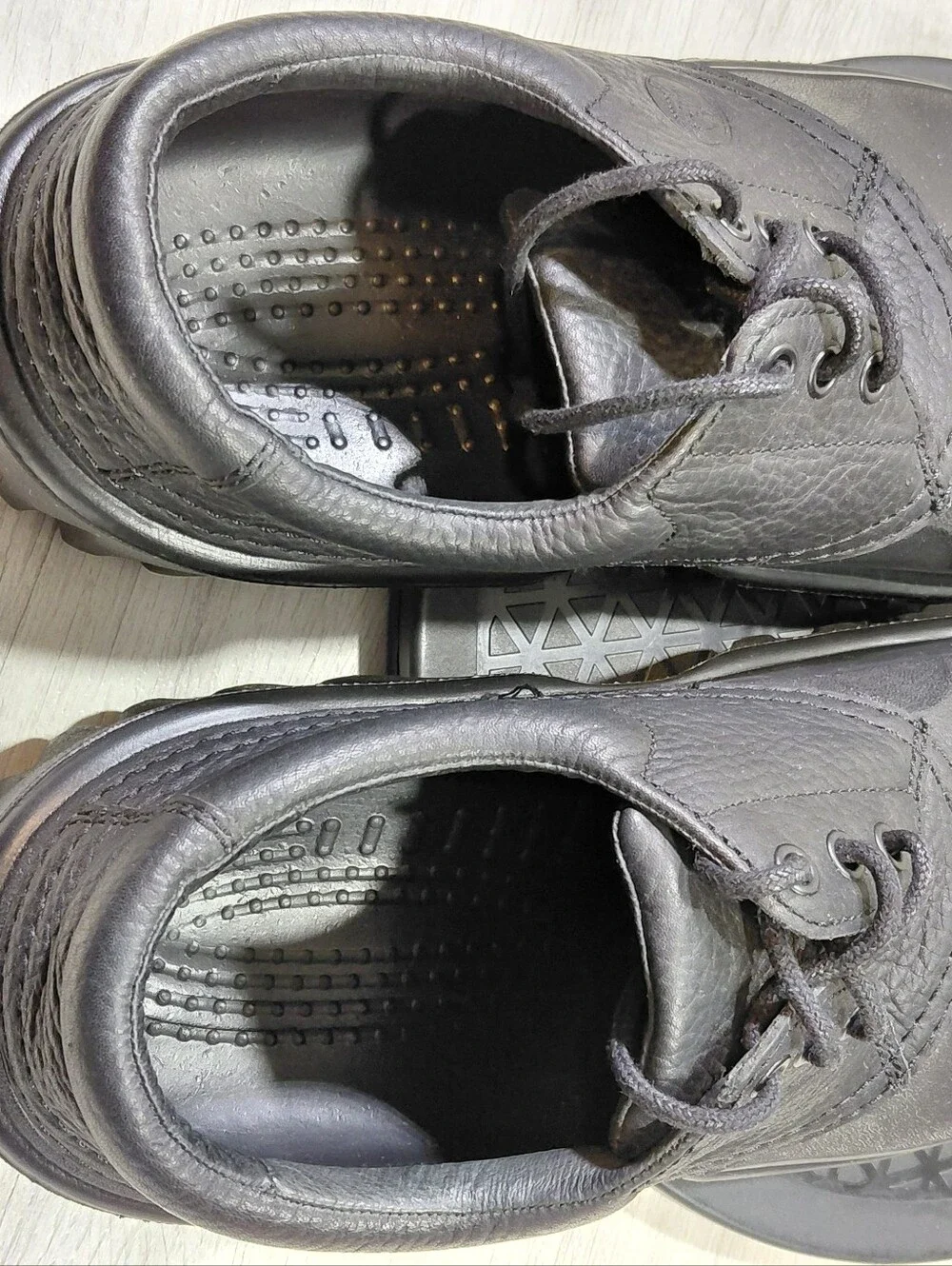 CROCS up waterproof no
